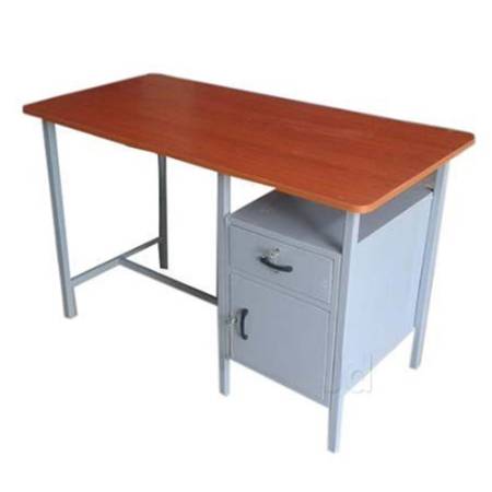 Teacher Table Manufacturers in Delhi