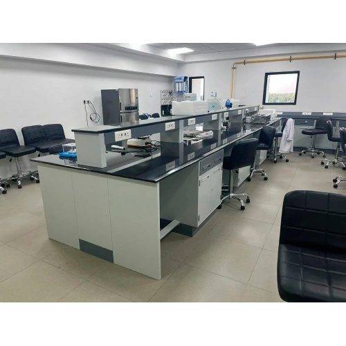 School Laboratory Furniture Manufacturers in Delhi